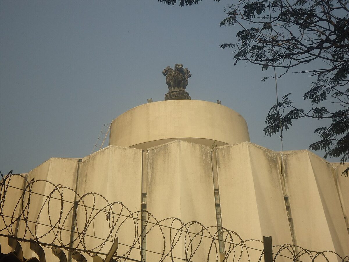 Le Vidhan Bhavan de Mumbai, siège de l'assemblée du Maharashtra qui a voté la loi, photographié en janvier 2012.