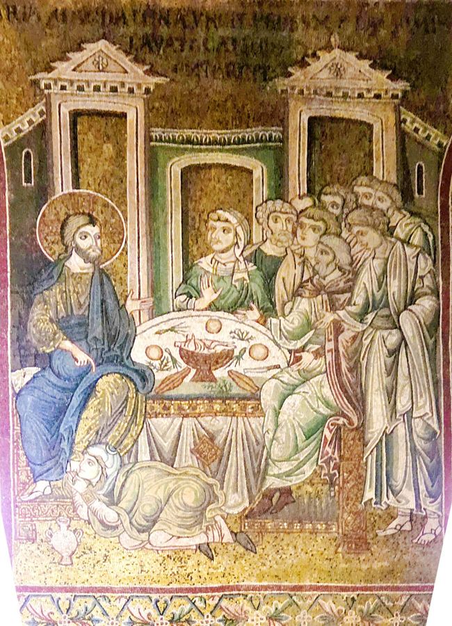 La unción de Betania, mosaico bizantino de la catedral de Monreale (siglo XII). Visión de artista; también atestigua que el relato se seguía contando.